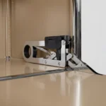 USM Haller shelving unit in Beige – detail view