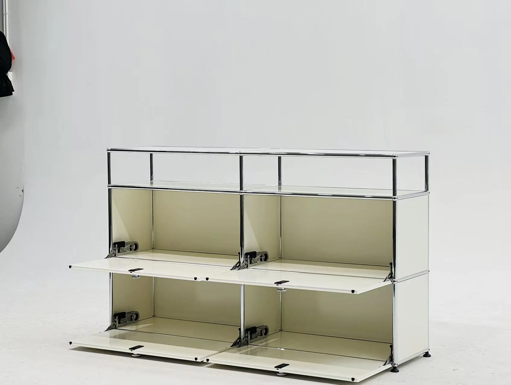 Arvhi Factory Gallery | 7